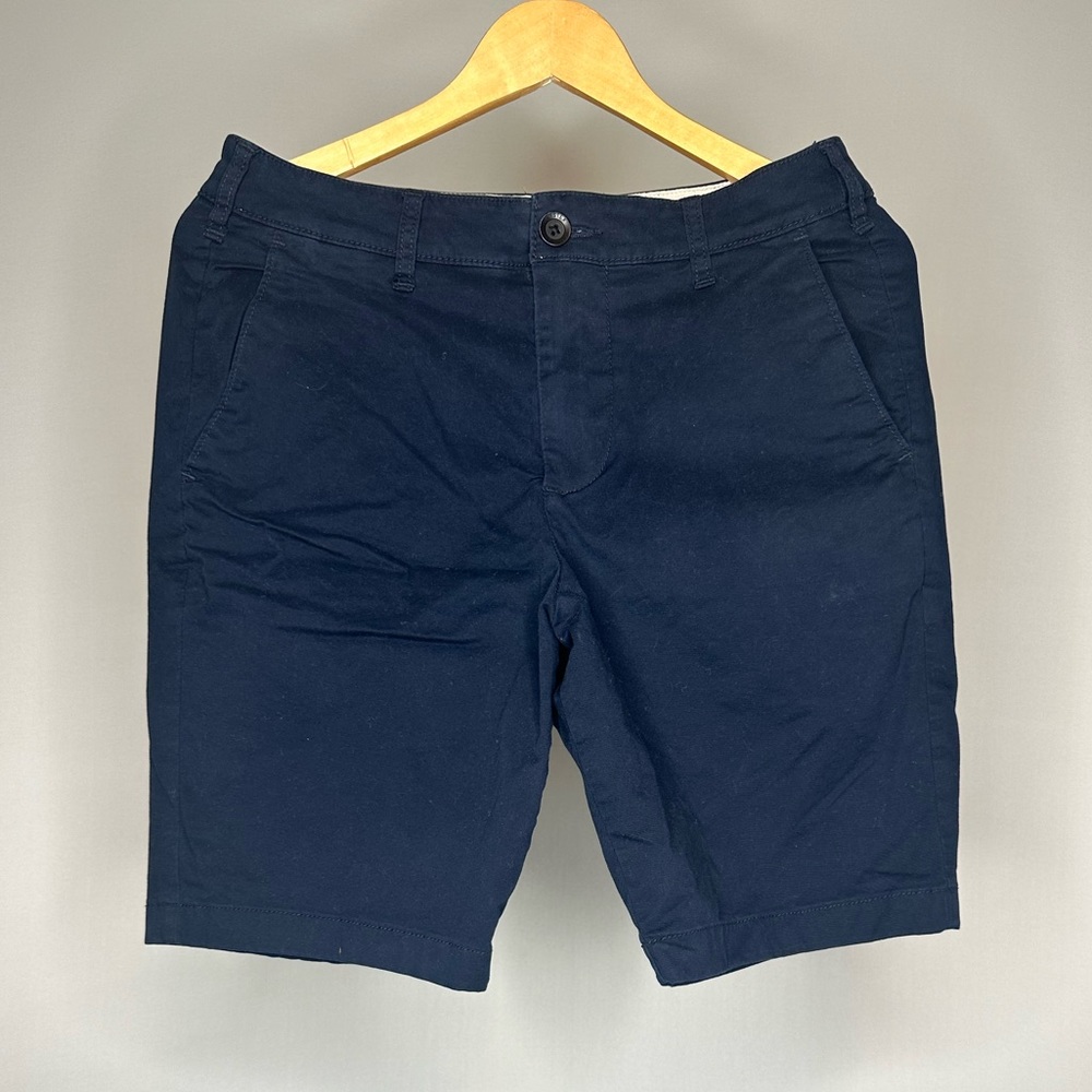 Men’s Hollister shorts